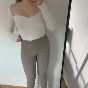 Aritzia Babaton trousers
